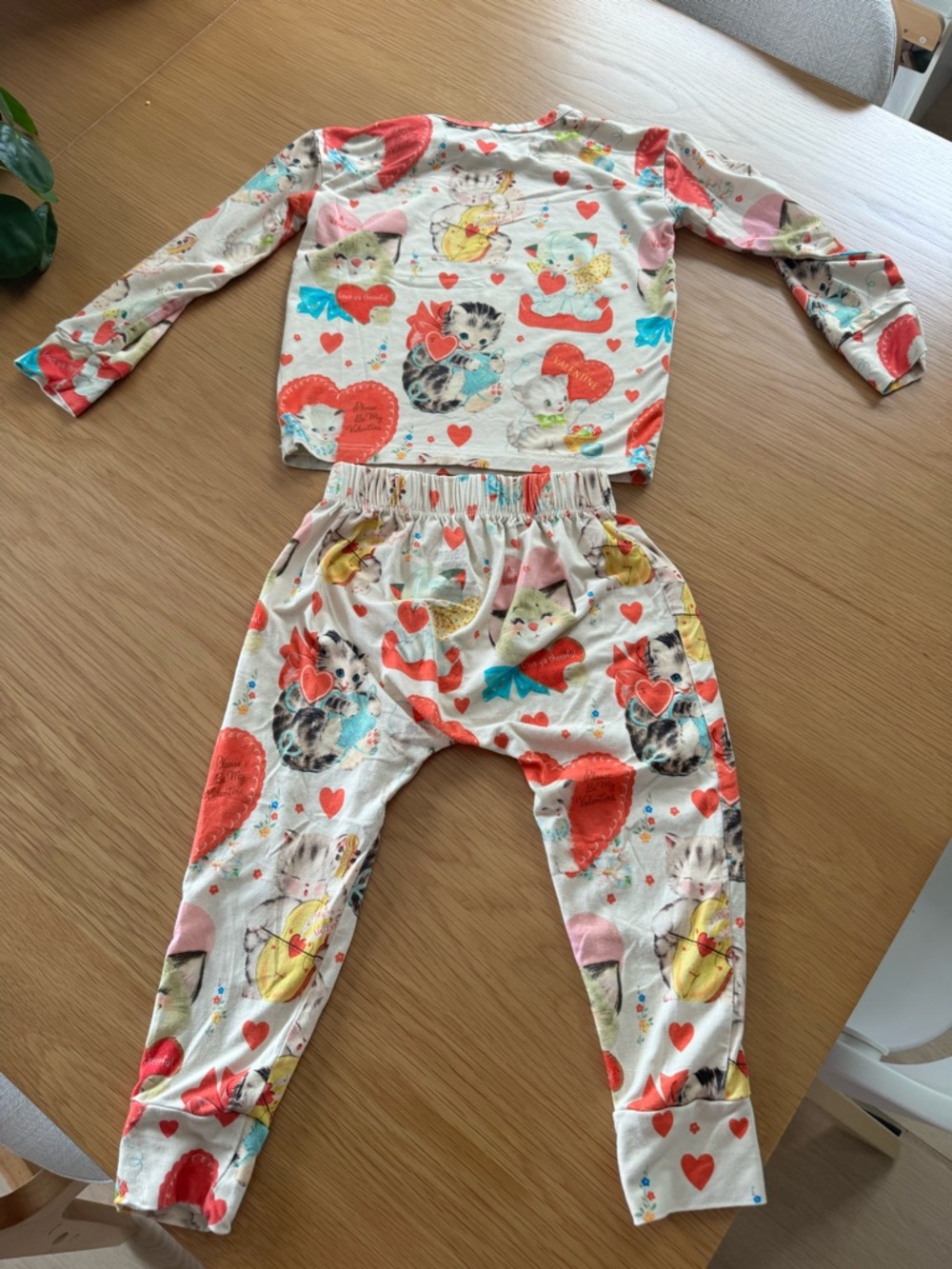 Bunny Knots Velveteen Bamboo Heart & Kitten Print Pajama Set - Cream & Red